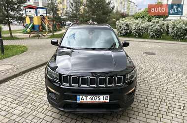 Внедорожник / Кроссовер Jeep Compass 2020 в 