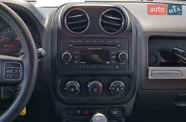 Позашляховик / Кросовер Jeep Compass 2016 в 
