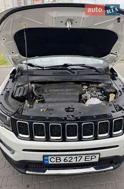 Внедорожник / Кроссовер Jeep Compass 2019 в 