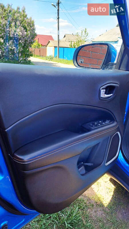 Внедорожник / Кроссовер Jeep Compass 2017 в Полтаве фото 23 Внедорожник / Кроссовер Jeep Compass 2017 в Полтаве