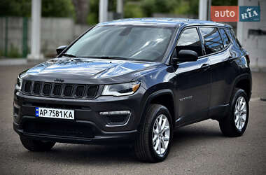 Внедорожник / Кроссовер Jeep Compass 2017 в Запорожье