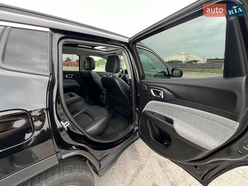 Внедорожник / Кроссовер Jeep Compass 2022 в Киеве