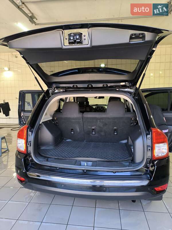 Позашляховик / Кросовер Jeep Compass 2016 в Запоріжжі