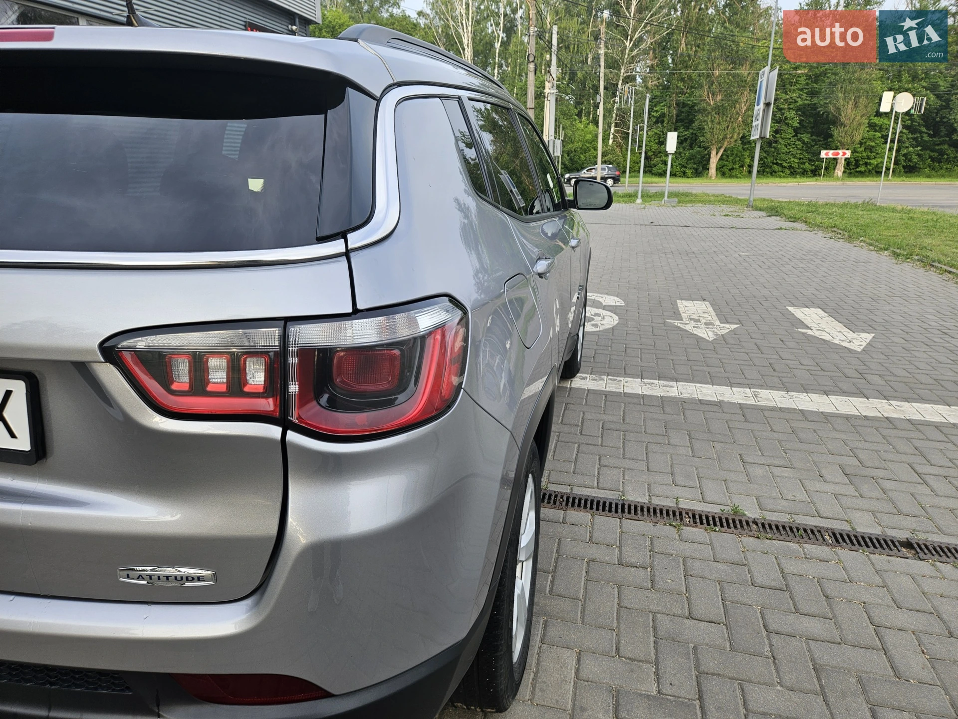 2017 Jeep Compass - мініатюра 6
