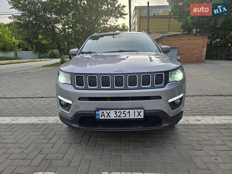 Внедорожник / Кроссовер Jeep Compass 2017 в Харькове