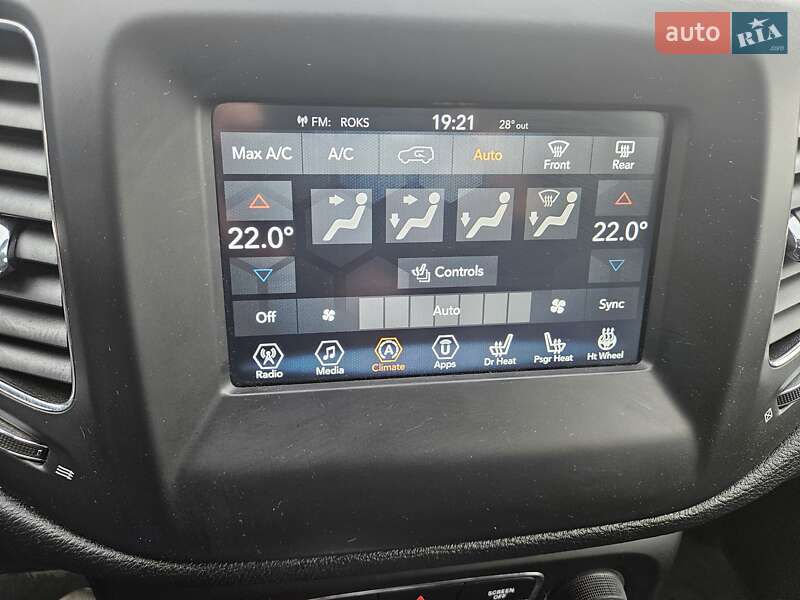 Внедорожник / Кроссовер Jeep Compass 2017 в Харькове