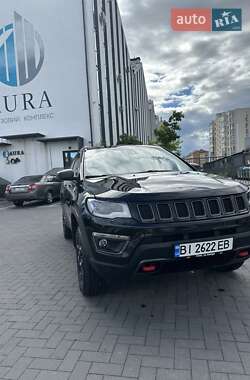 Внедорожник / Кроссовер Jeep Compass 2019 в 