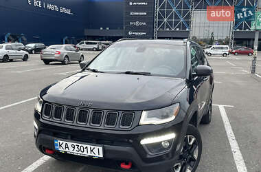 Внедорожник / Кроссовер Jeep Compass 2017 в Ирпене