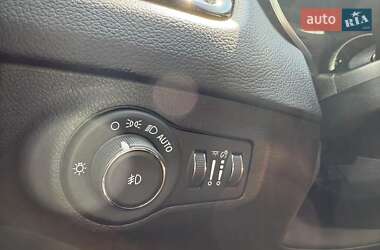 Внедорожник / Кроссовер Jeep Compass 2020 в 