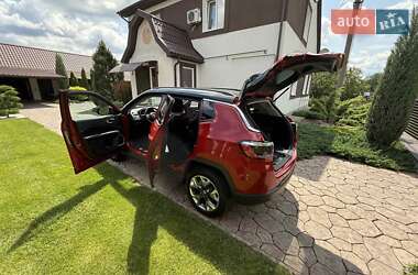 Внедорожник / Кроссовер Jeep Compass 2020 в 