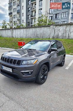 Внедорожник / Кроссовер Jeep Compass 2019 в 