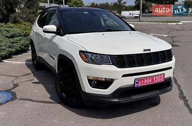 Позашляховик / Кросовер Jeep Compass 2018 в 
