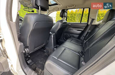 Внедорожник / Кроссовер Jeep Compass 2015 в 