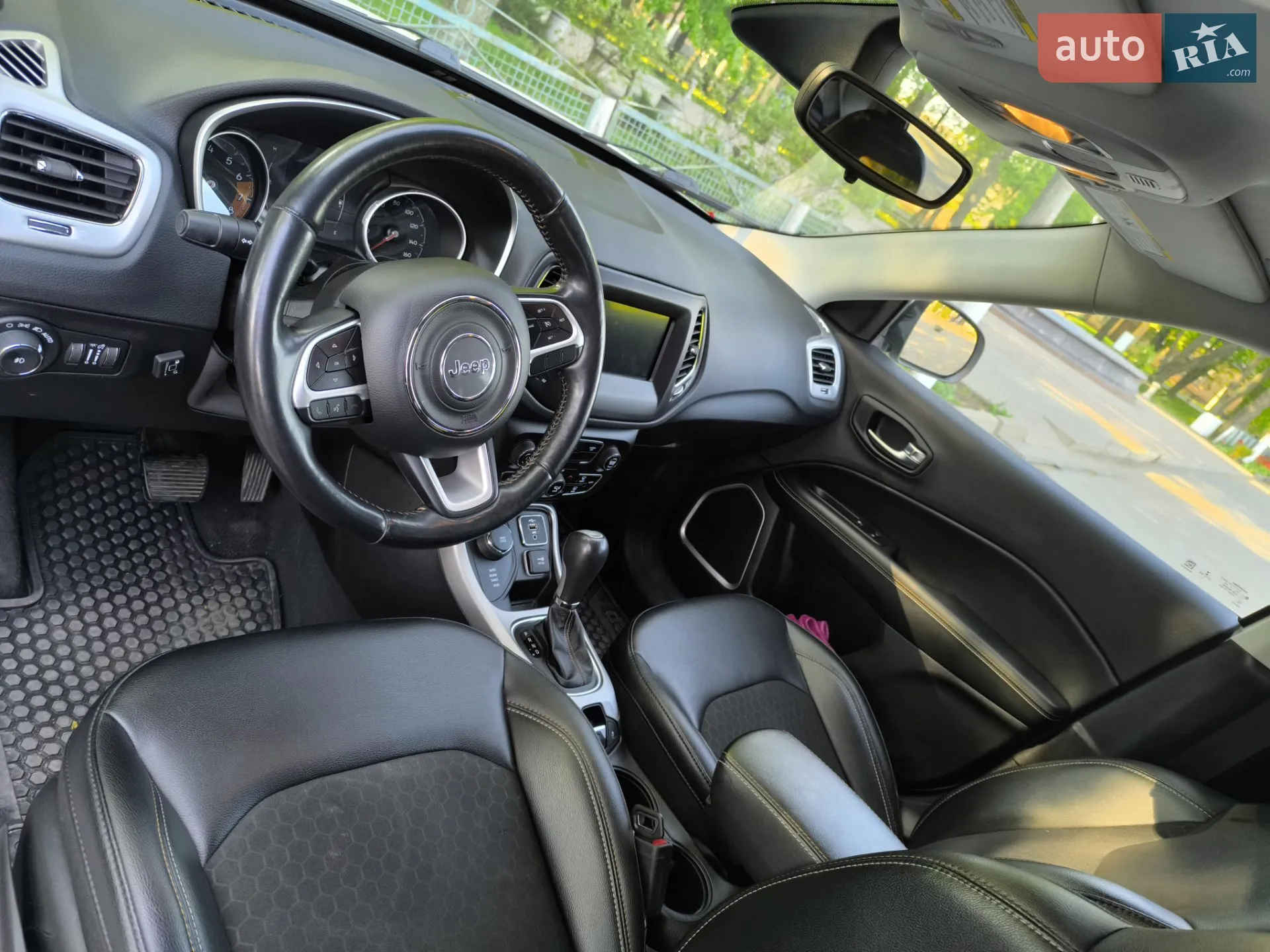 2020 Jeep Compass - мініатюра 13