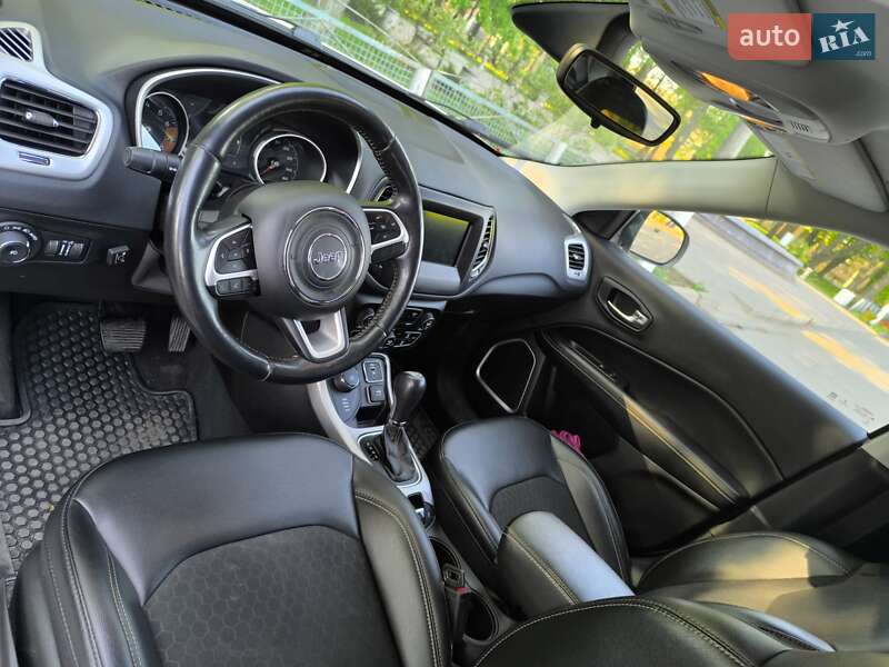 Внедорожник / Кроссовер Jeep Compass 2020 в Сахновщине
