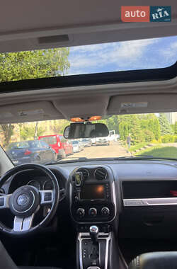 Внедорожник / Кроссовер Jeep Compass 2014 в Киеве