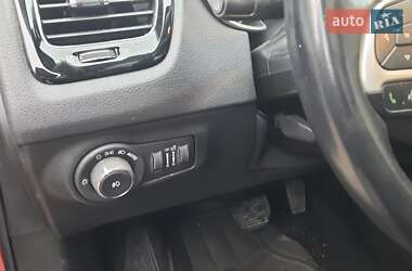 Внедорожник / Кроссовер Jeep Compass 2018 в 