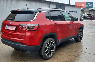 Внедорожник / Кроссовер Jeep Compass 2018 в 