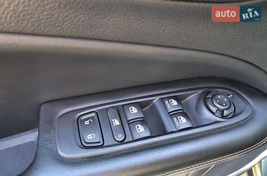 Внедорожник / Кроссовер Jeep Compass 2017 в 