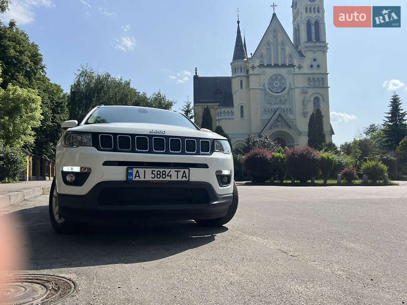 Внедорожник / Кроссовер Jeep Compass 2019 в 