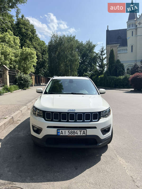 Внедорожник / Кроссовер Jeep Compass 2019 в Киеве