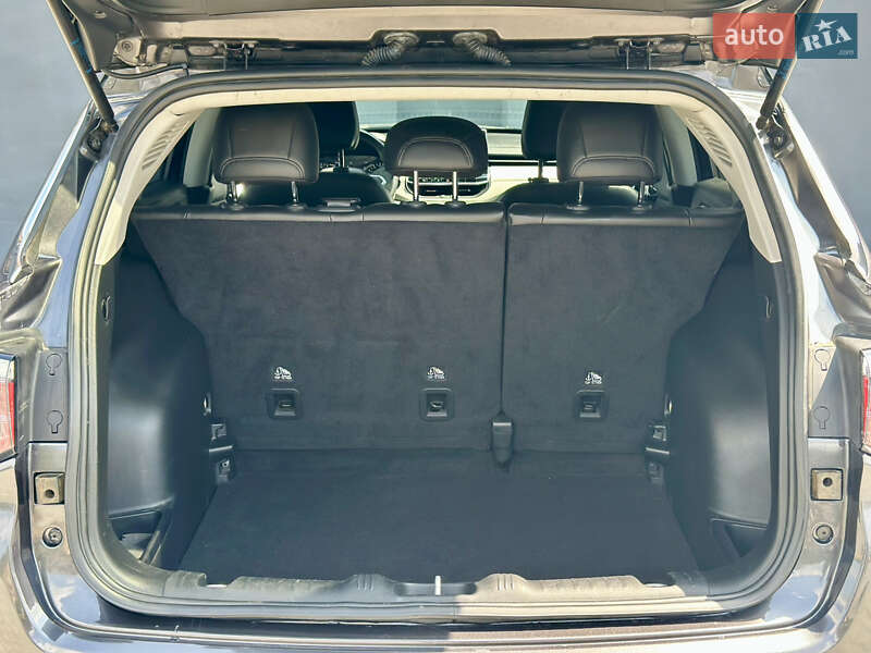 Внедорожник / Кроссовер Jeep Compass 2022 в Киеве