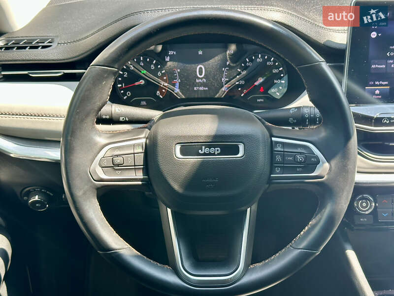 Внедорожник / Кроссовер Jeep Compass 2022 в Киеве