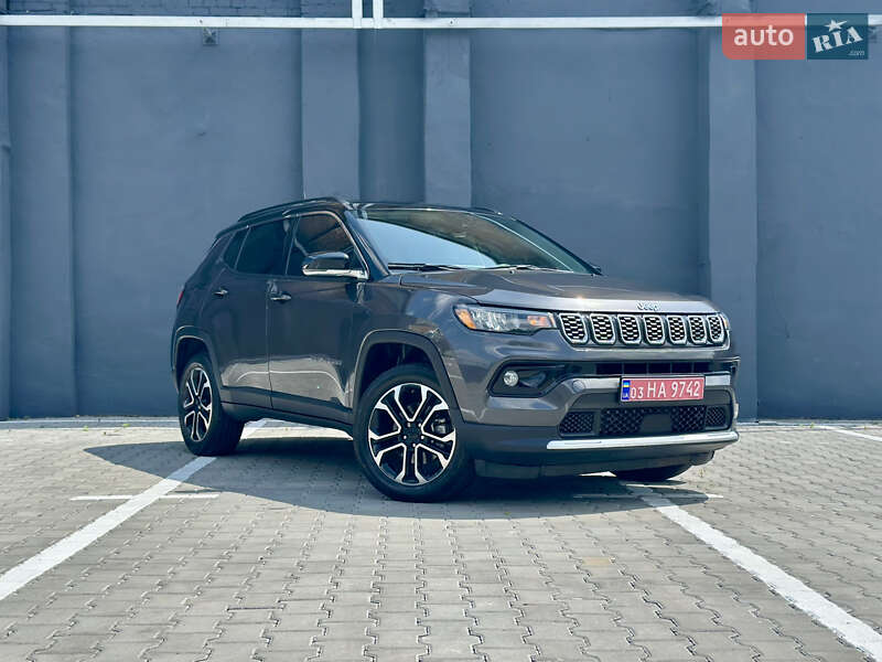 Внедорожник / Кроссовер Jeep Compass 2022 в Киеве