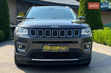 Внедорожник / Кроссовер Jeep Compass 2017 в 
