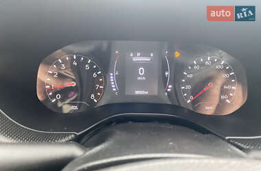 Внедорожник / Кроссовер Jeep Compass 2022 в 