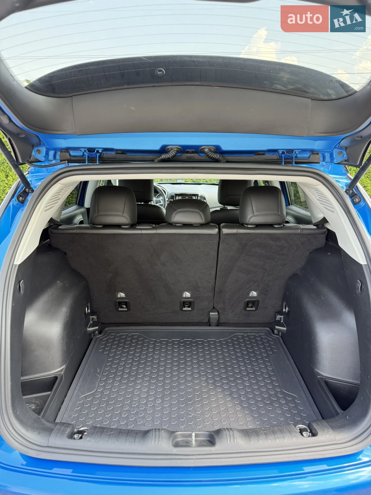 2018 Jeep Compass - мініатюра 27