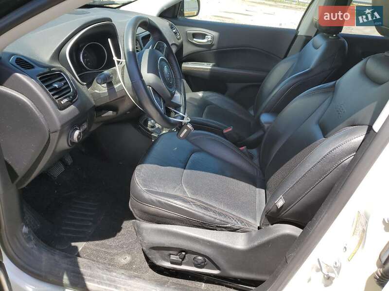 Внедорожник / Кроссовер Jeep Compass 2017 в Львове