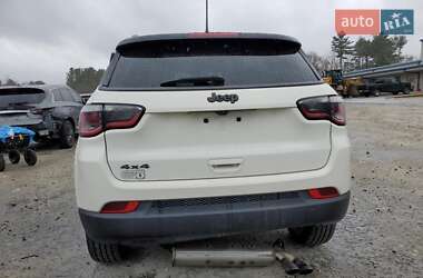 Внедорожник / Кроссовер Jeep Compass 2020 в 