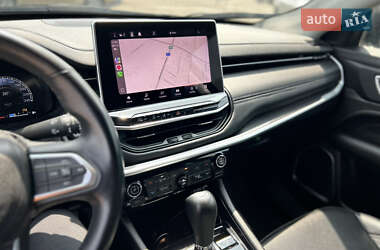 Внедорожник / Кроссовер Jeep Compass 2022 в 