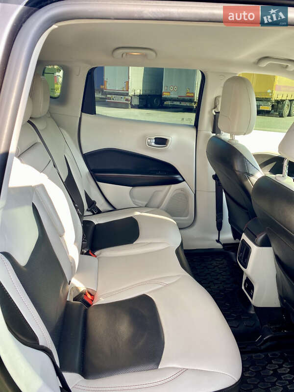 Внедорожник / Кроссовер Jeep Compass 2018 в Львове