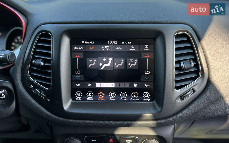 Внедорожник / Кроссовер Jeep Compass 2019 в Львове