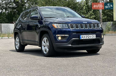 Внедорожник / Кроссовер Jeep Compass 2018 в 