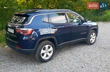 Внедорожник / Кроссовер Jeep Compass 2019 в 