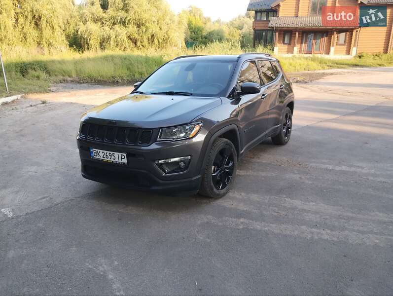 Внедорожник / Кроссовер Jeep Compass 2019 в Дубно