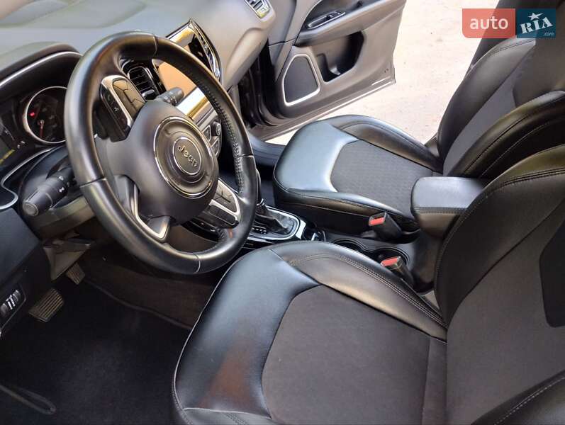 Внедорожник / Кроссовер Jeep Compass 2019 в Дубно