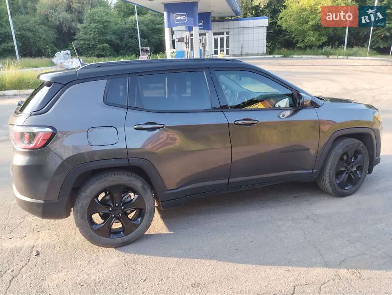 Внедорожник / Кроссовер Jeep Compass 2019 в Дубно