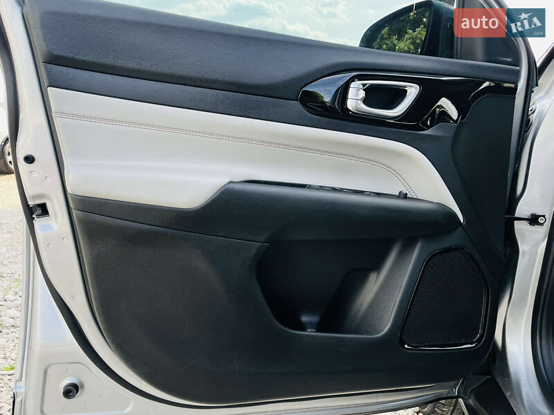 Внедорожник / Кроссовер Jeep Compass 2022 в Харькове