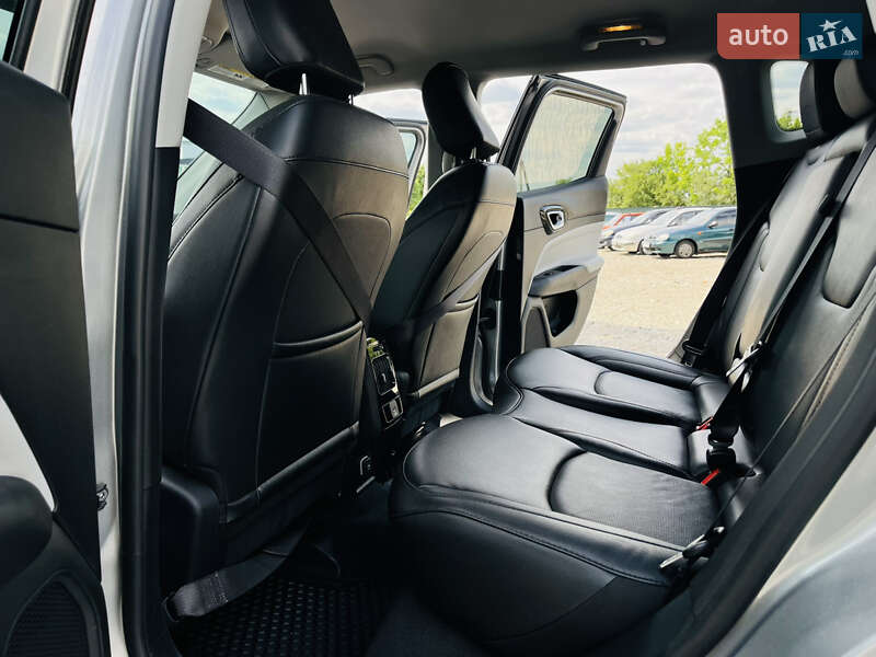 Внедорожник / Кроссовер Jeep Compass 2022 в Харькове
