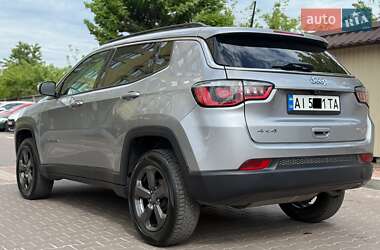 Внедорожник / Кроссовер Jeep Compass 2018 в 