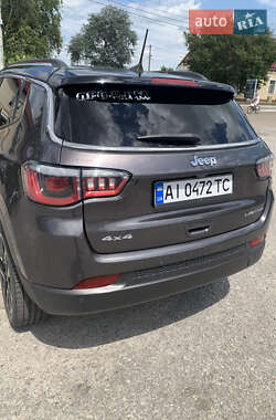 Внедорожник / Кроссовер Jeep Compass 2017 в 