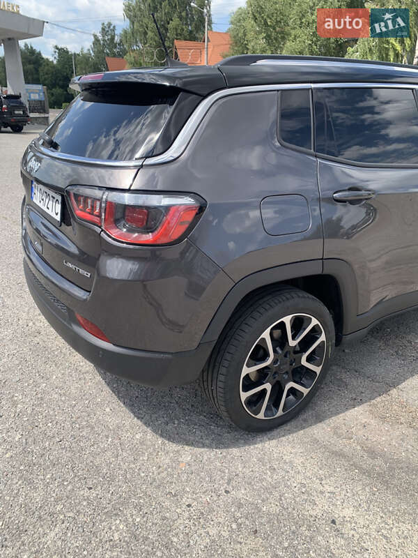 Внедорожник / Кроссовер Jeep Compass 2017 в Березане