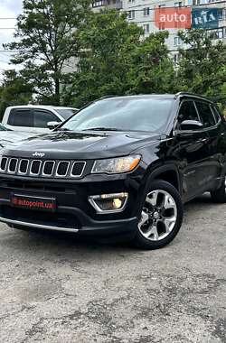 Позашляховик / Кросовер Jeep Compass 2017 в Сумах