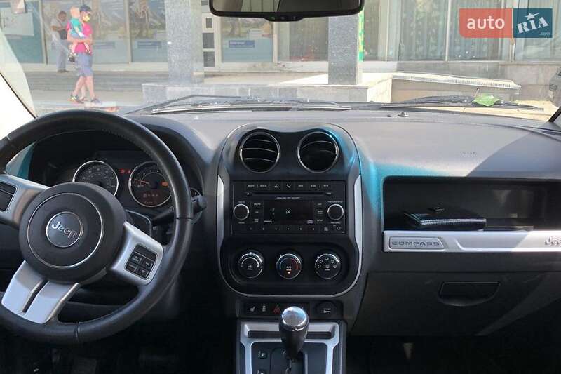 Внедорожник / Кроссовер Jeep Compass 2016 в Черкассах