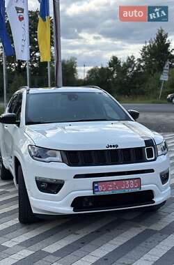 Внедорожник / Кроссовер Jeep Compass 2020 в 