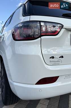 Внедорожник / Кроссовер Jeep Compass 2020 в 